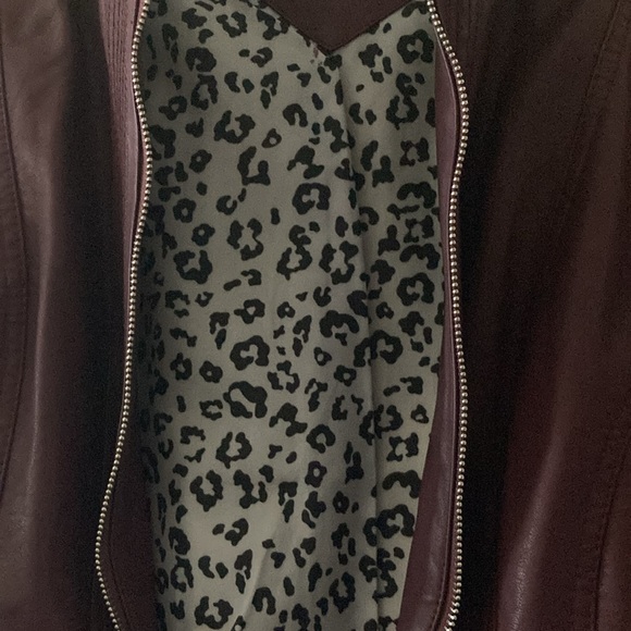 Burgundy Short Jacket - Picture 2 of 4